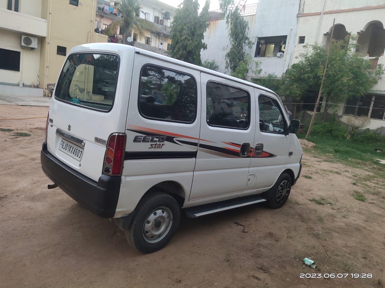 Details View - Maruti Suzuki Eeco photos - reseller,reseller marketplace,advetising your products,reseller bazzar,resellerbazzar.in,india's classified site,Maruti Suzuki Eeco , Old Maruti Suzuki Eeco, Used Maruti Suzuki Eeco in Ahmedabad ,Maruti Suzuki Eeco in Ahmedabad